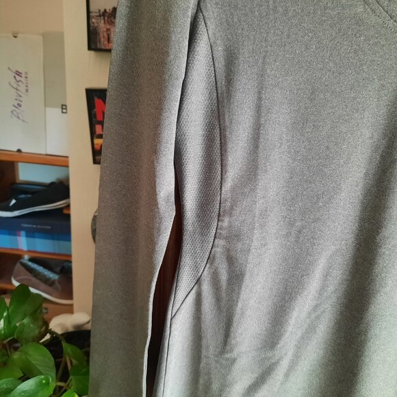 FILA SPORT® Basic Workout Long Sleeve Tee -  Gray Heather, Size S, NWOT! - Picture 6 of 16